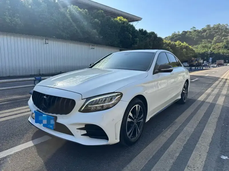 Mercedes-Benz C-Class, 2019