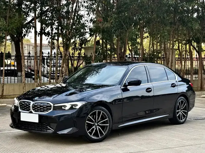 BMW 3 Series, 2024