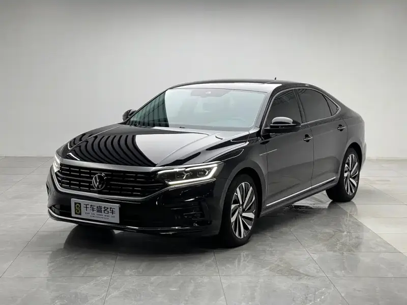 Volkswagen Passat, 2023