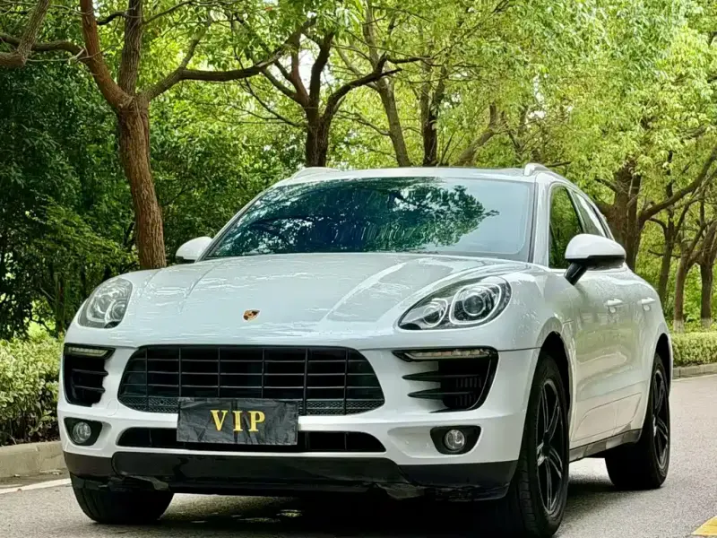 Porsche Macan, 2016