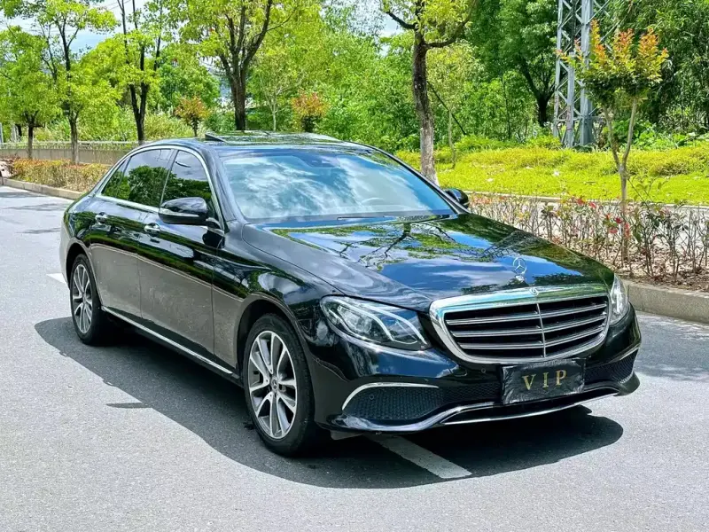 Mercedes-Benz E-Class, 2016