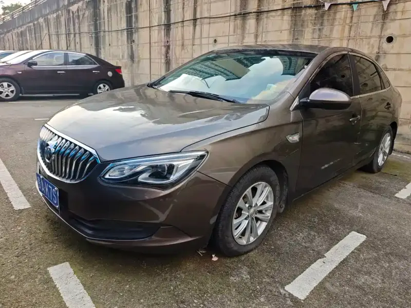 Buick Excelle, 2016