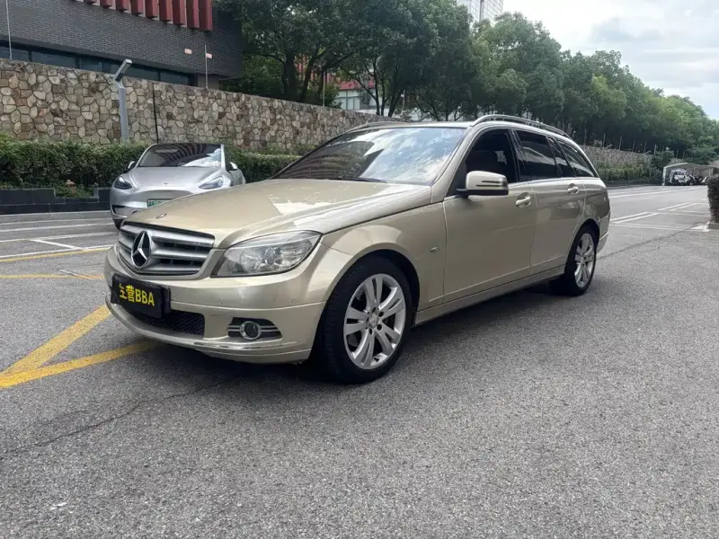 Mercedes-Benz C-Class (Import), 2011