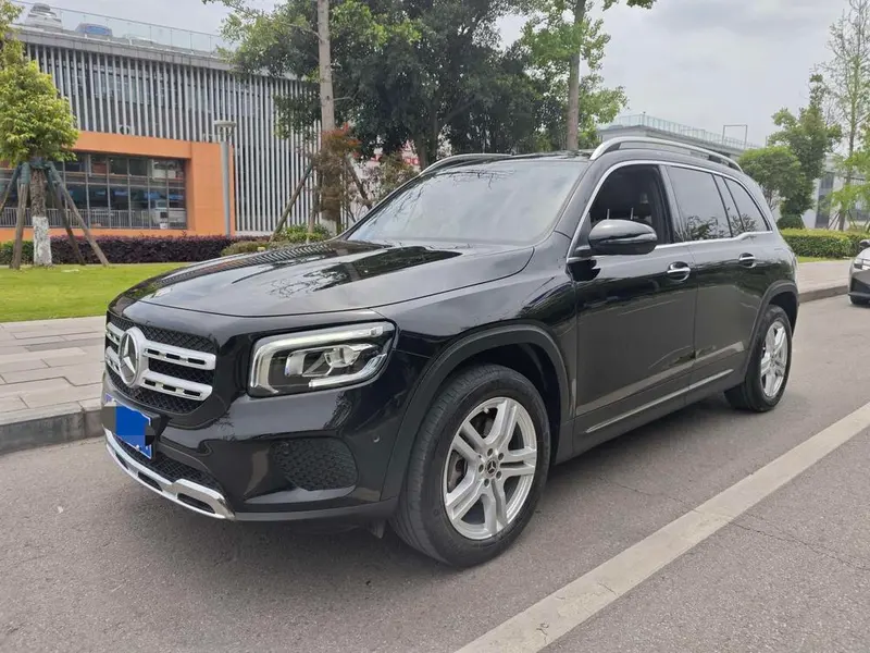 Mercedes-Benz GLB, 2023