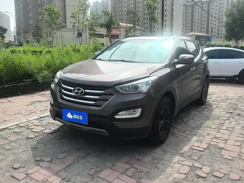 Hyundai Santa Fe, 2014