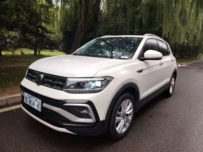 Volkswagen T-Cross, 2020