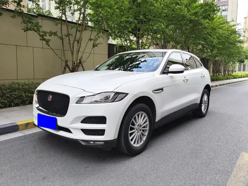 Jaguar F-PACE, 2017