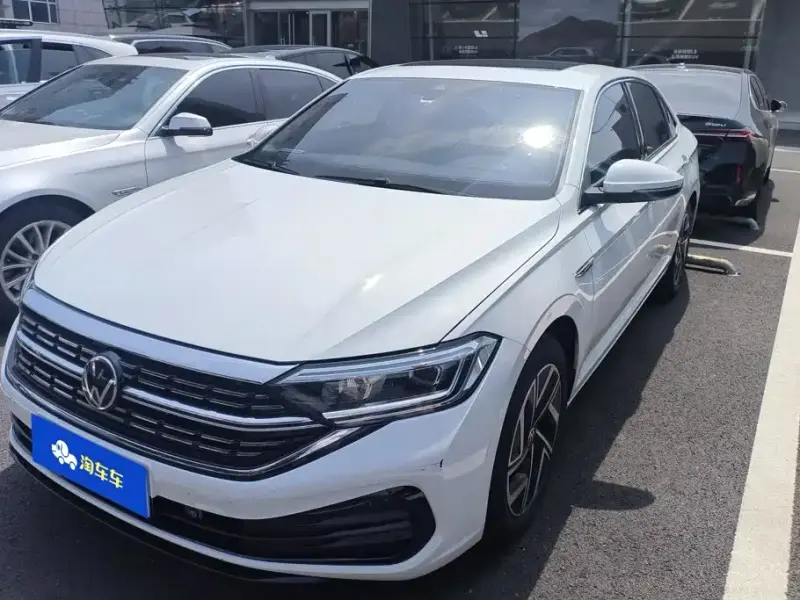 Volkswagen Sagitar, 2023