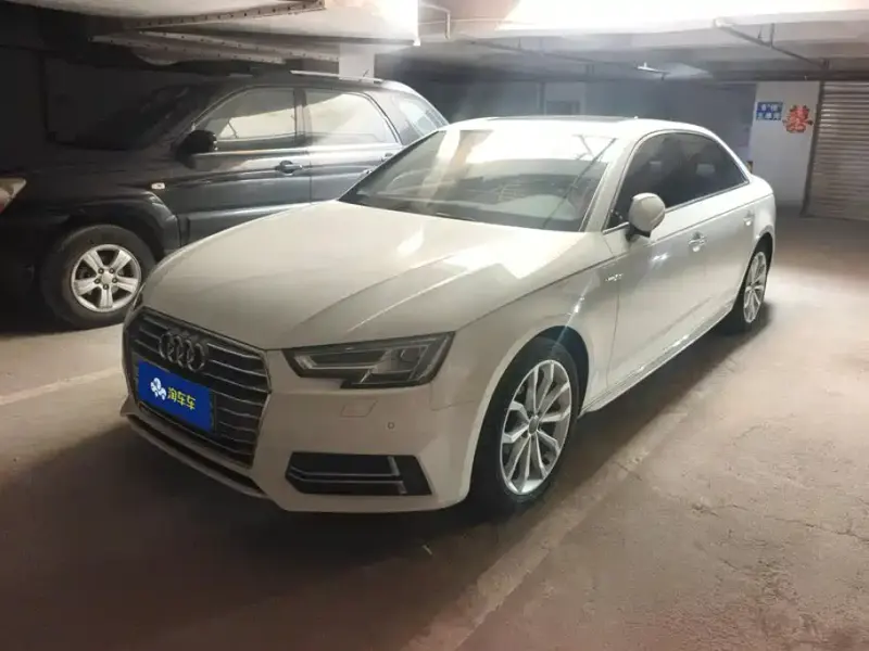 Audi A4L, 2018