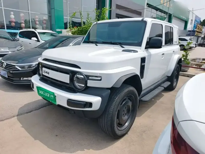 iCAR V23, 2025