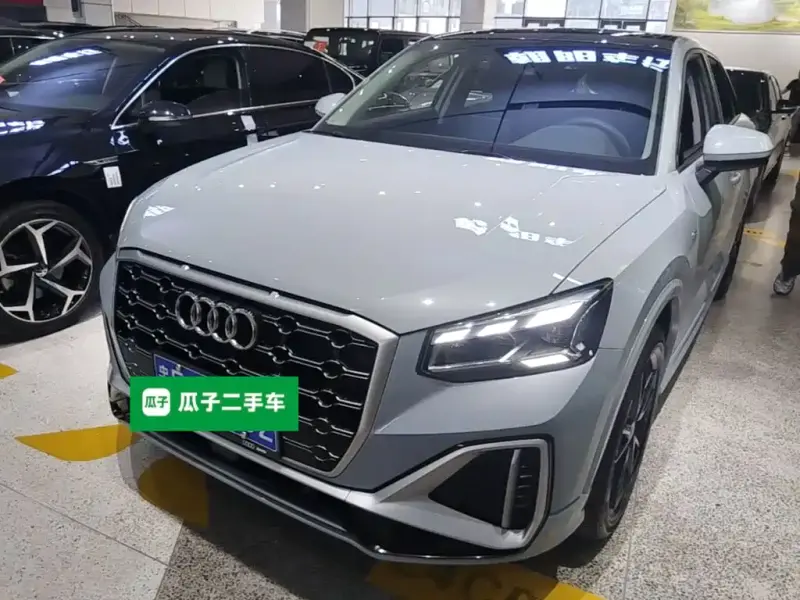 Audi Q2L, 2023