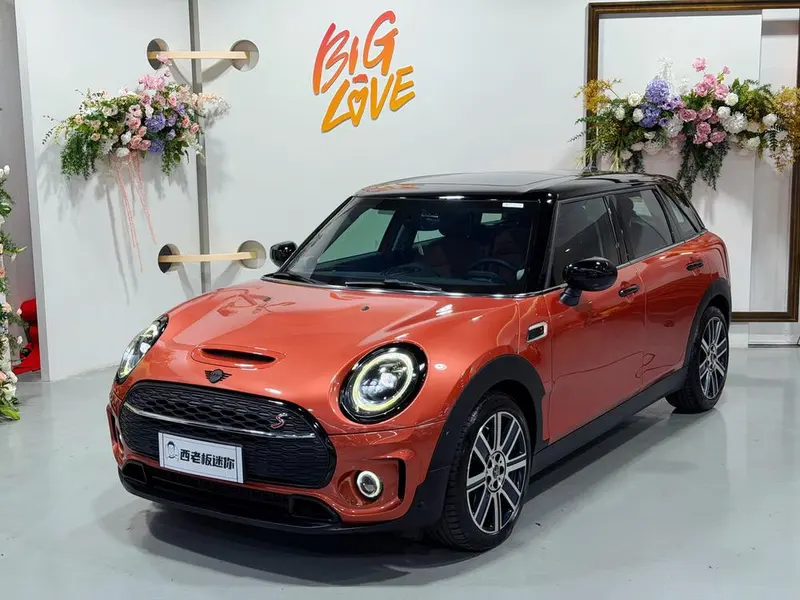 MINI CLUBMAN, 2022