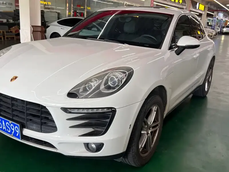 Porsche Macan, 2016