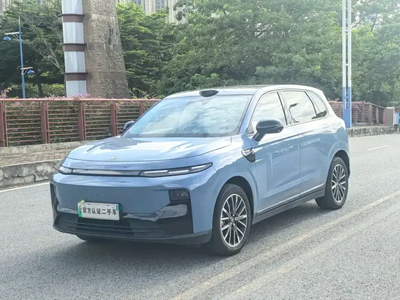 Leapmotor B10, 2025