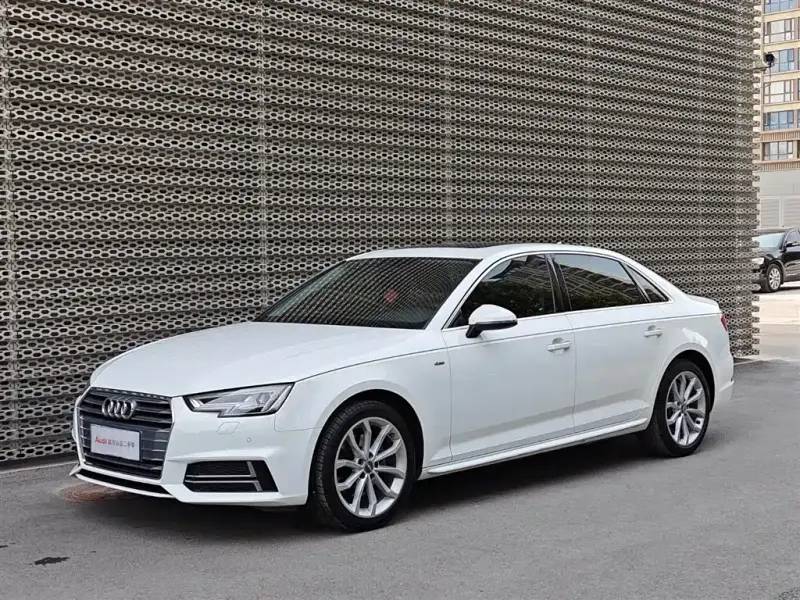 Audi A4L, 2018
