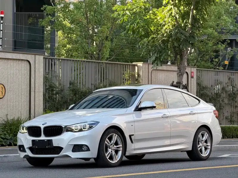 BMW 3 Series GT, 2020
