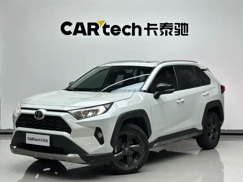 Toyota RAV4, 2022