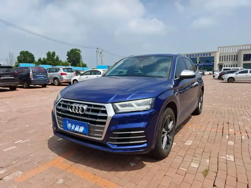 Audi Q5L, 2019