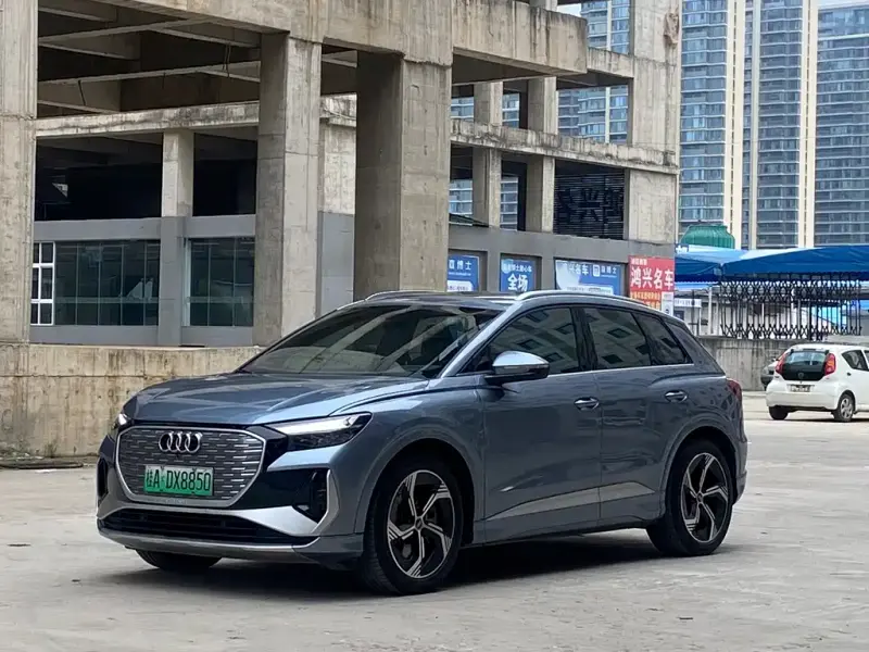 Audi Q4 e-tron, 2024
