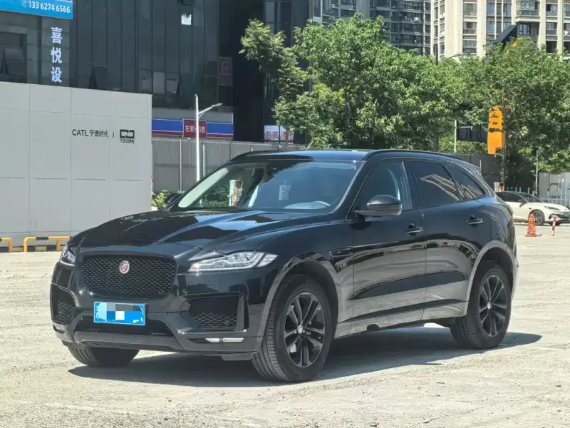 Jaguar F-PACE, 2020