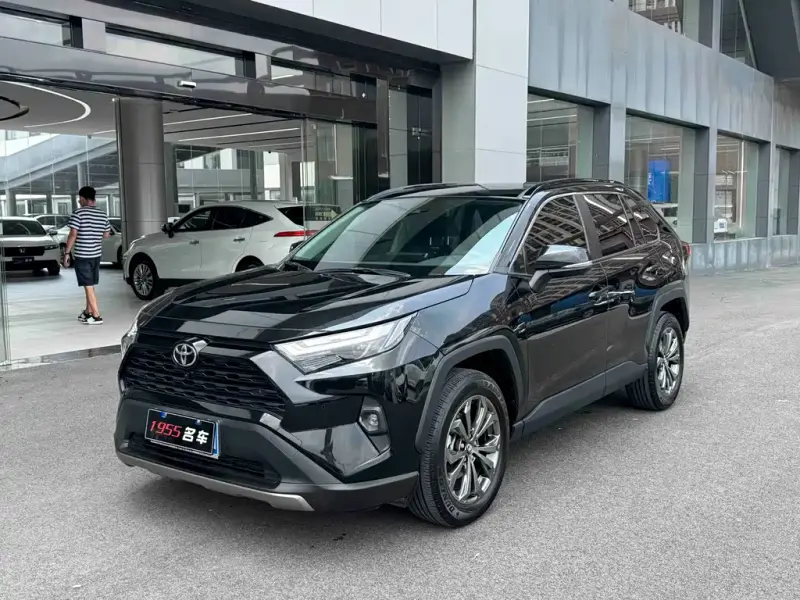 Toyota RAV4, 2024