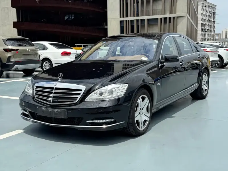 Mercedes-Benz S-Class, 2008