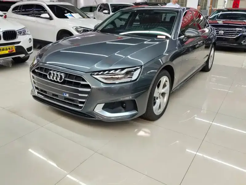 Audi A4L, 2021