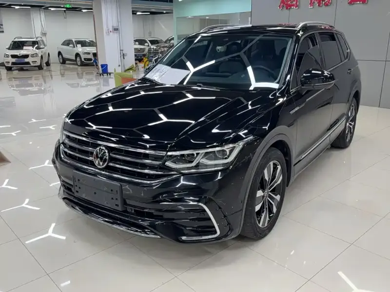 Volkswagen Tiguan L, 2021