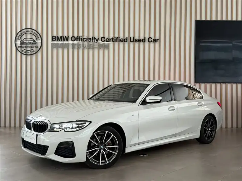 BMW 3 Series, 2021