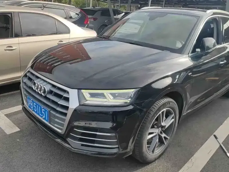 Audi Q5L, 2019
