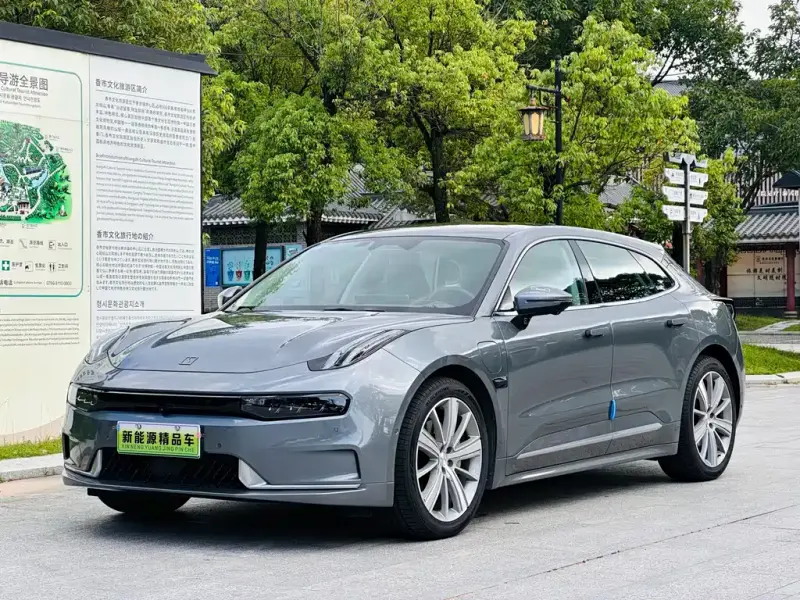 Zeekr 001, 2022