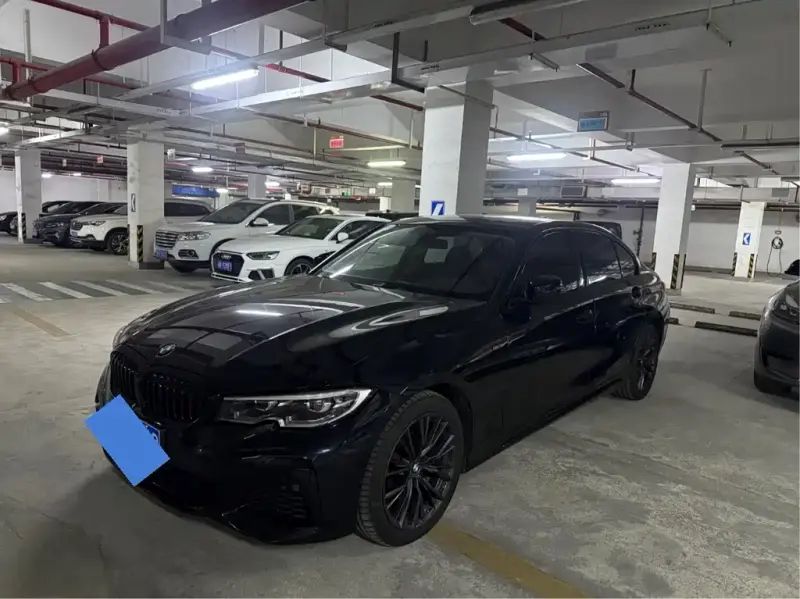 BMW 3 Series, 2022