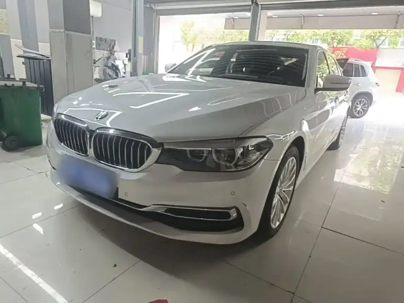 BMW 5 Series, 2020