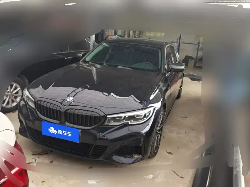 BMW 3 Series, 2021