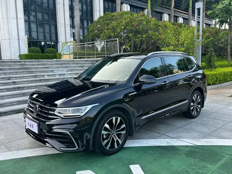 Volkswagen Tiguan L, 2024