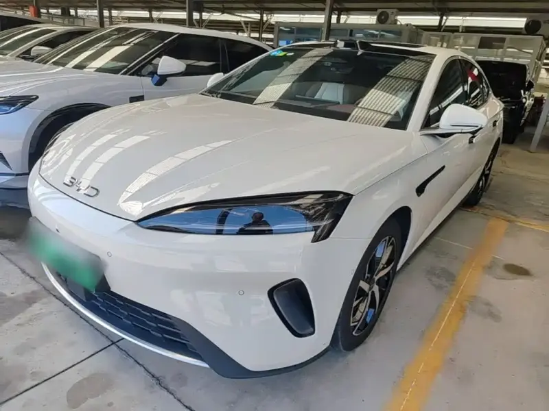 BYD Seal 07 DM-i, 2025