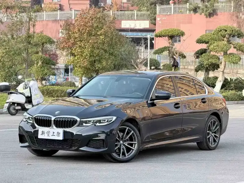 BMW 3 Series, 2024