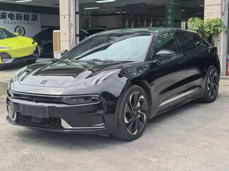 Zeekr 001, 2023