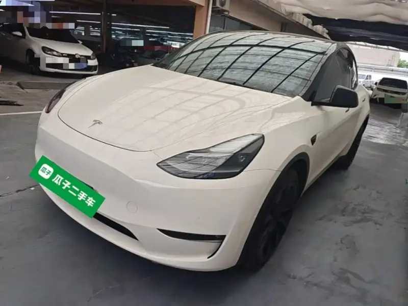 Tesla Model Y, 2021