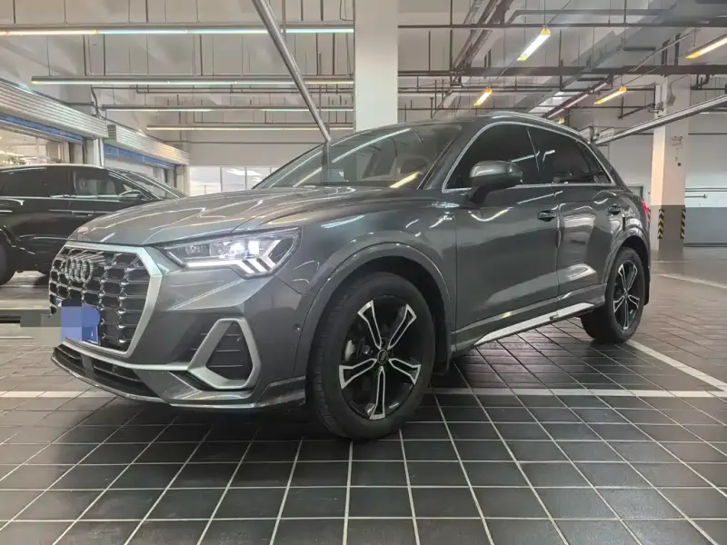 Audi Q3, 2021
