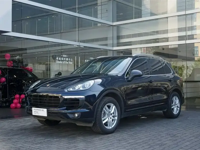 Porsche Cayenne, 2015