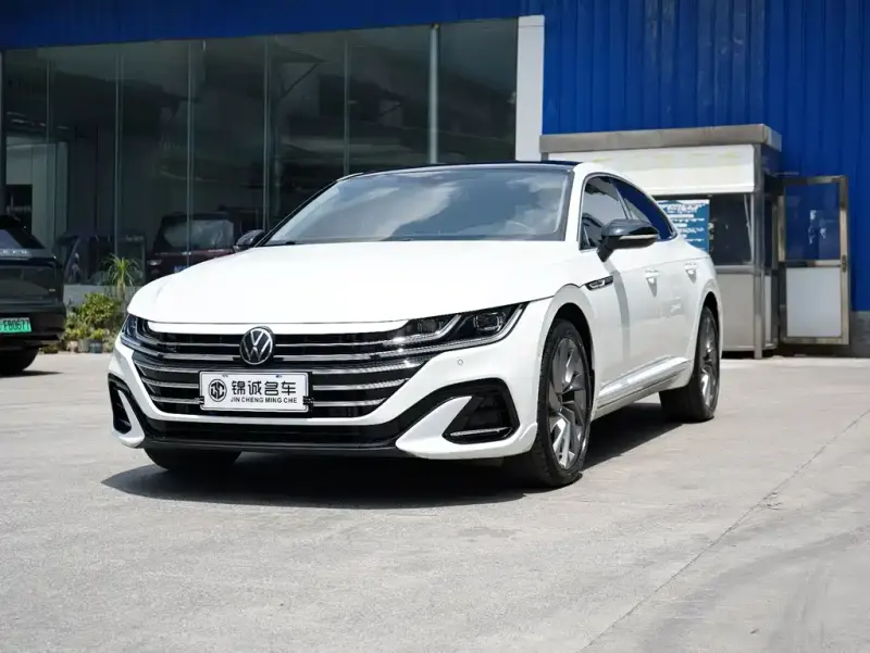 Volkswagen CC, 2024
