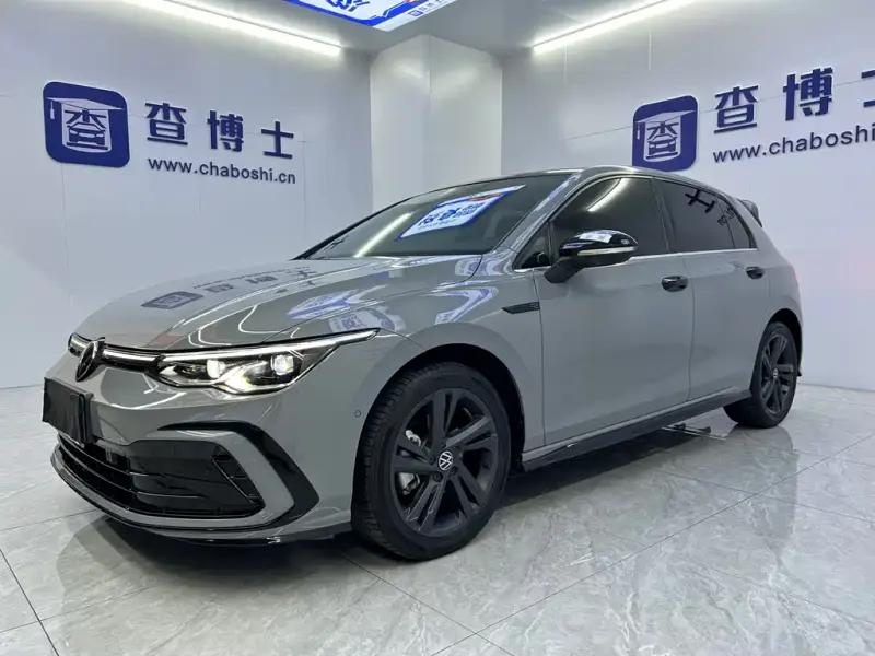 Volkswagen Golf, 2023