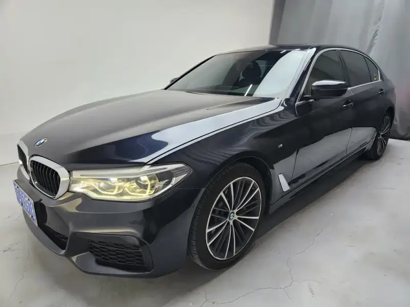 BMW 5 Series, 2020