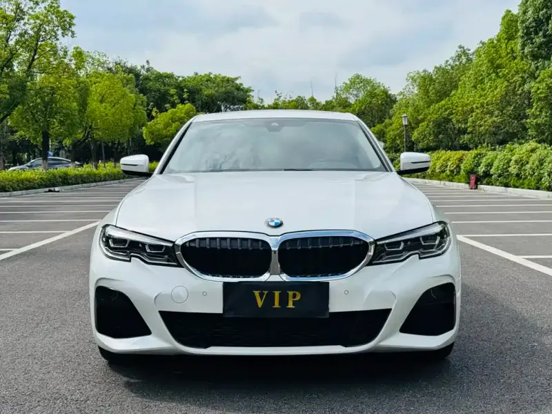 BMW 3 Series, 2022