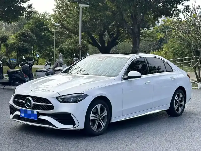 Mercedes-Benz C-Class, 2022
