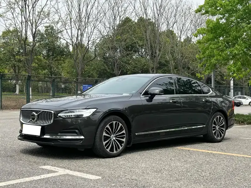 Volvo S90, 2022