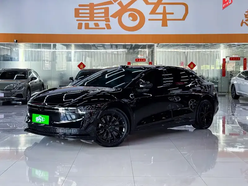 Zeekr 007, 2025