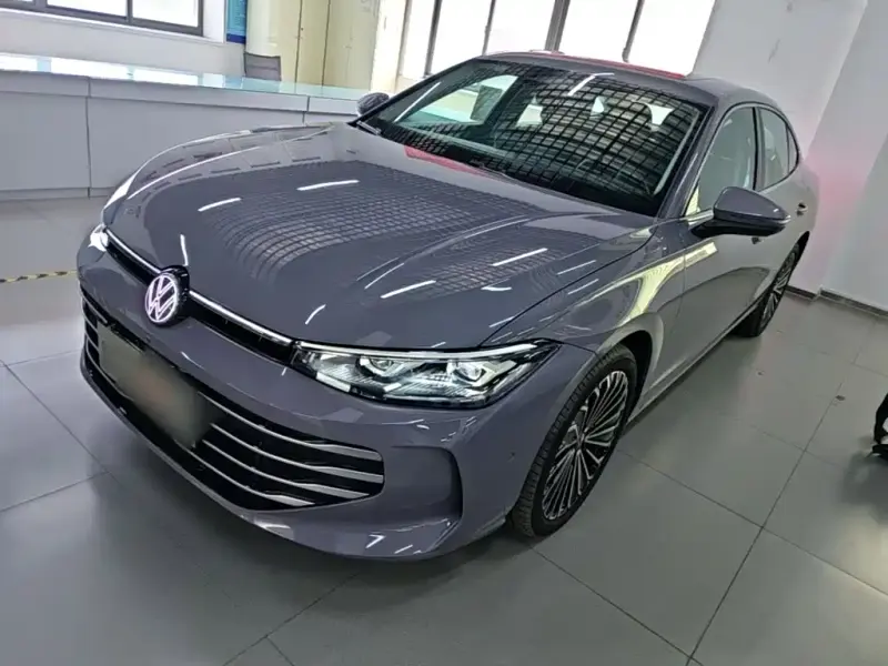 Volkswagen Passat, 2024