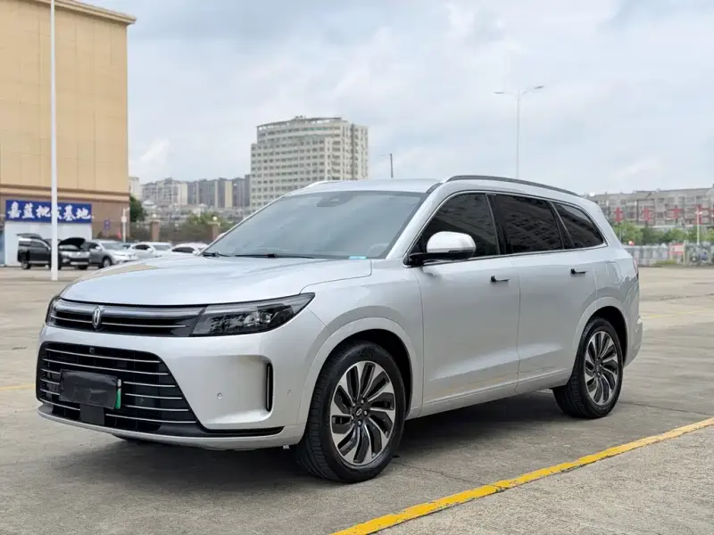 AITO M7, 2023